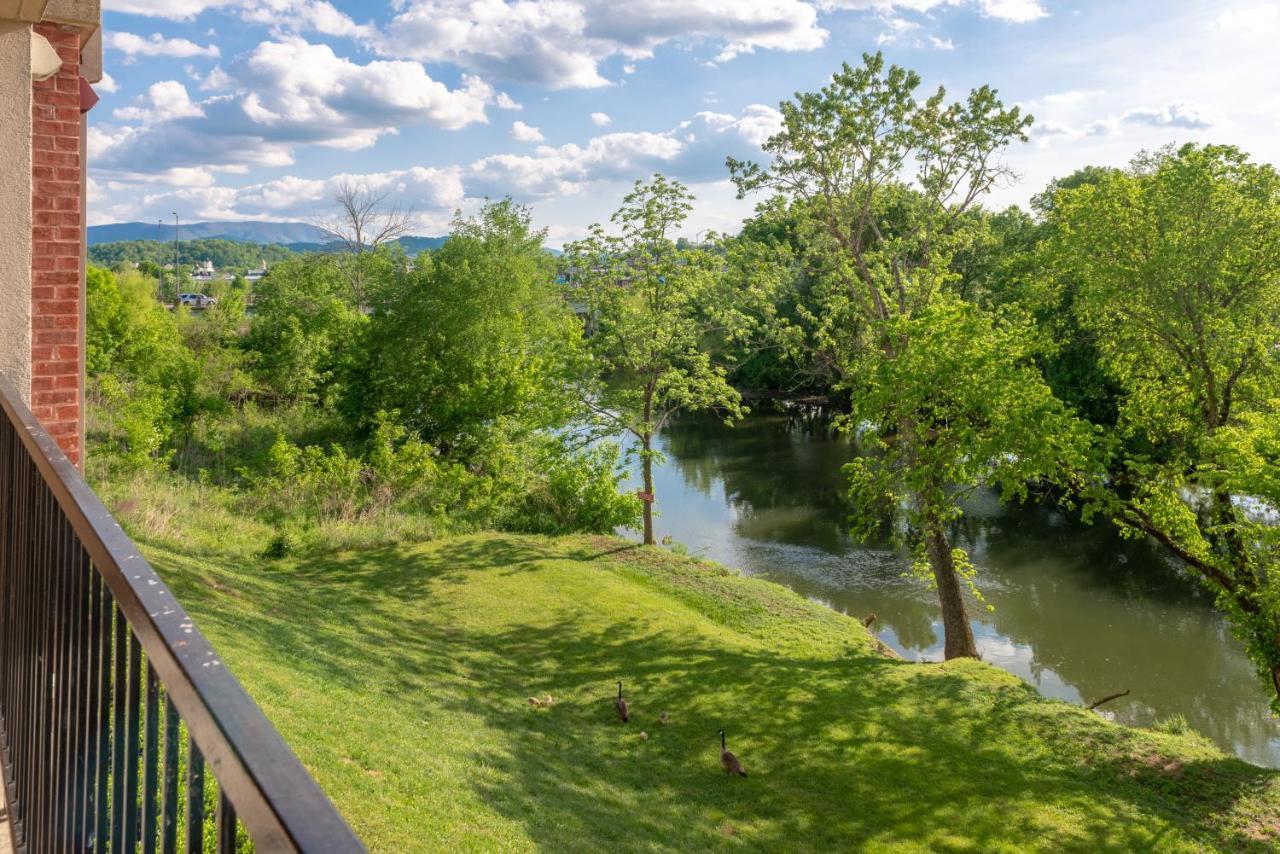 River Crossing Condos Pigeon Forge Exterior foto